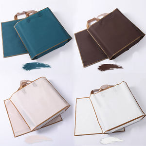 Sac de shopping givré personnalisé avec logo de marque, sac cadeau de luxe pour boutique de vêtements, sac à poignée avec bordure dorée imprimée - Product Image 2