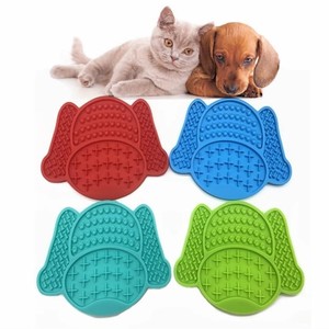 Al por mayor: Comederos de silicona de montaje en pared con forma de pata para entrenamiento de mascotas, comederos de alimentación lenta, platos y alfombrillas de lamido para perros - Product Image 3