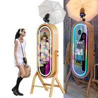 Photomaton en bois de bonne qualité coque 21.5 pouces photomaton miroir en bois pour le démarrage des affaires cabine d'événement avec Flight Case
