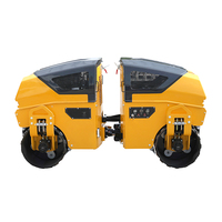 Mini-compacteur vibratoire diesel 1300 kg à commande à distance, direction articulée, avec tambours à pattes de mouton, compactage hydraulique complet