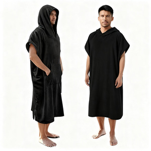 <span class=keywords><strong>Poncho</strong></span> da Spiaggia con Cappuccio per Adulti in Microfibra con Logo Personalizzato Ricamato o Stampa Digitale - Product Image 1