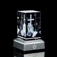Statues religieuses en verre 3D gravées au laser, main en prière, croix, cube, Jésus, cadeaux religieux, veilleuse pour chambre à coucher, cadeaux chrétiens catholiques