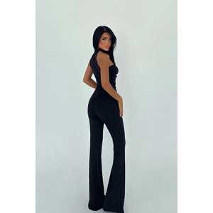 Combinaison d'été décontractée avec détail fenêtre noir en mousseline et tissu tricoté à motif imprimé - Product Image 1