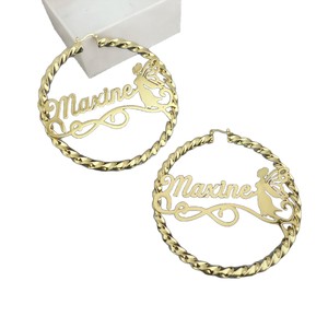 Navidad nombre personalizado corazón giro pendiente personalizado mujeres niñas gran círculo aros Acero inoxidable letra inicial pendientes de aro - Product Image 6