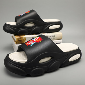 Chanclas Unisex Negras con Suela Gruesa, Diseño de Punta Abierta, Cómodas para Usar en la Playa o al Aire Libre en Verano - Product Image 1
