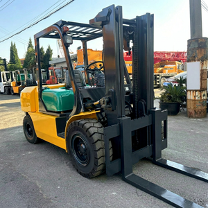 <b>Used</b> Komatsu Fd50 5 Ton Diesel Forklift 4WD Rough Terrain Solid Tires Original Japan for Sale - Product Image 1