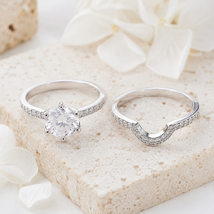 Élégant ensemble de bagues de couple à six griffes en zircon couleur argent pour mariage et fiançailles - Product Image 5