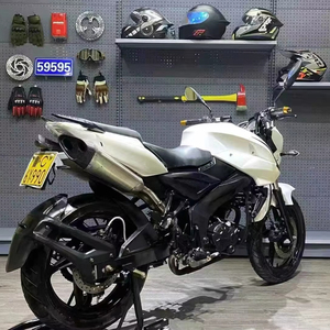 Motocicleta Honda CB250F Hornet Usada, de Gasolina, Todoterreno/Urban, 250cc, Fabricada en China, Más de 80km/h - Product Image 2