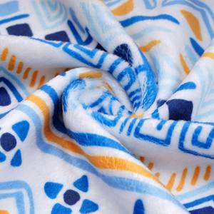 ผ้ากำมะหยี่เนื้อนุ่มสำหรับเสื้อคลุมและเสื้อผ้าเด็กผ้าโพลีเอสเตอร์พิมพ์ลายดิจิตอลแบบกำหนดเอง - Product Image 1