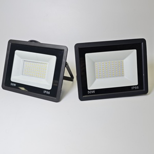 <span class=keywords><strong>Pas</strong></span> <span class=keywords><strong>cher</strong></span> Blanc Noir Corps IP66 Étanche Projecteur Extérieur Jardin Cour 220v étanche projecteur éclairage extérieur - Product Image 3