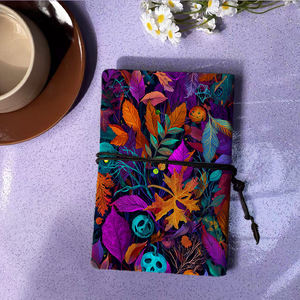 Bloc <span class=keywords><strong>de</strong></span> notas A6 adecuado para anotaciones <span class=keywords><strong>de</strong></span> guión <span class=keywords><strong>de</strong></span> estudiantes <span class=keywords><strong>de</strong></span> <span class=keywords><strong>teatro</strong></span> y horarios <span class=keywords><strong>de</strong></span> ensayo con hojas calabazas calaveras telaraña - Product Image 3