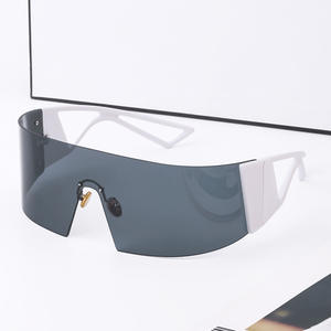 Lunettes de soleil de sport pour femmes D2021, cadre en PC noir, protection UV400, coupe-vent, grande monture, style tendance - Product Image 3