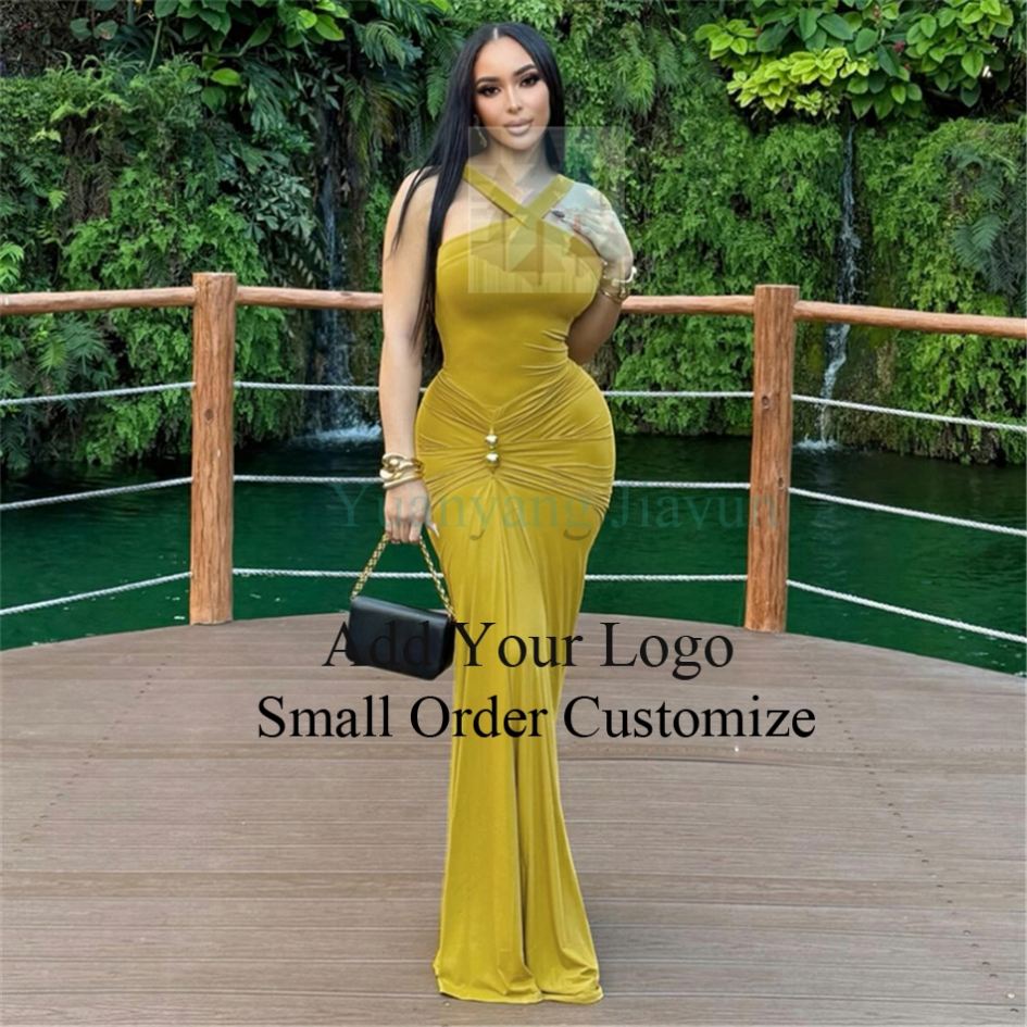 green emerald velvet dress Colonial Black & Gold Luxurious Women's Costume Buy / Large main image 0