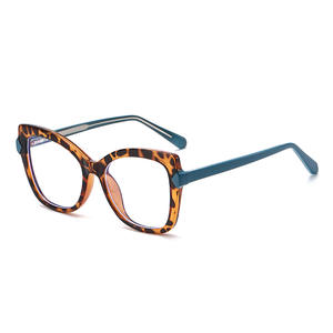 Gafas Ópticas de Mujer KJL-82050 con Montura Completa TR90 y Lentes de PC, Estilo Moderno y a la Moda para Uso Diario - Product Image 3