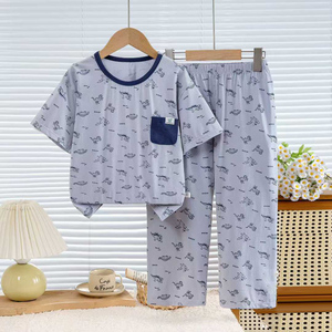Nuovo <span class=keywords><strong>Pigiama</strong></span> Primaverile in Velluto Traspirante di <span class=keywords><strong>Cotone</strong></span> con Motivi Cartoon, Set con Maniche Corte e Pantaloni Lunghi per Bambini - Product Image 1