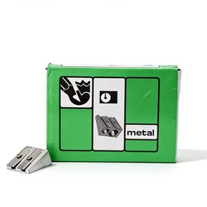 Sacapuntas Manual Metálico para el Mercado Africano, Diseño Duradero de Doble Orificio para Artistas y Estudiantes, Perfecto para Lápices de Dibujo y de Colores - Product Image 6