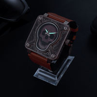 Montre-bracelet carrée rétro à quartz avec crâne, boîtier en bronze vintage, bracelet en cuir véritable, montre homme tendance style punk, support OEM, vente en gros