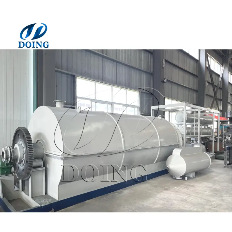 Semi continuous type waste tyre tire plastic rubber oil sludge pyrolysis plant for extracting fuel oil energy with installation