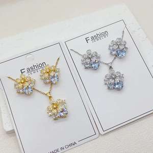 2 unids/set alta calidad 18K chapado en oro flor pendiente collar conjuntos joyería circón collar y pendiente conjunto para mujer - Product Image 1