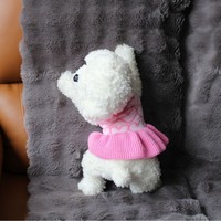 Pull tricoté léger et lavable pour petits chiens et chats, motif cœur brodé thème amour Nouvel An, style classique moderne et mignon, vente en gros
