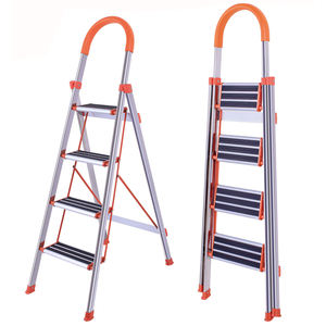 Scaletta pieghevole in alluminio tipo D con corrimano per la casa - Product Image 5
