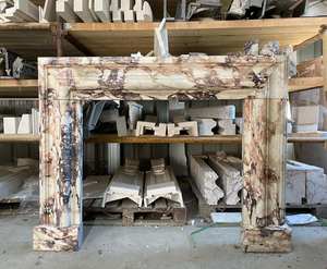 Cornice per Caminetto in Marmo Personalizzata, Decorazione Interna in Marmo Italiano Calacatta Viola - Product Image 2