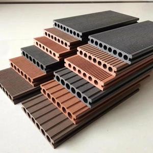 Planche composite en bois-plastique WPC pour terrasse extérieure, escalier, parc, piscine - Product Image 1