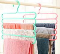 Mehrfarbige Hosenhänger Kunststoff-Schal-Hanger Hijab-Hänger für Bindungsgürtel