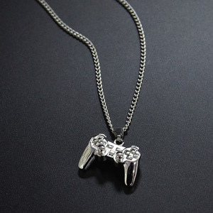 สร้อยคอจี้รูปจอยเกมเคลือบทอง 18K PVD |   สร้อยคอรูปจอยเกมส์วิดีโอเกมส์สแตนเลส |   เครื่องประดับแฟชั่นใหม่สุดอินเทรนด์สำหรับเกมเมอร์ - Product Image 4