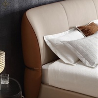 Lit double de luxe moderne pour chambre principale, en cuir italien haut de gamme, minimaliste, en bois massif, avec panneaux en contreplaqué, fabriqué en Chine