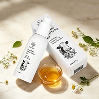 Gel exfoliant bio fermenté aux herbes pour éliminer les peaux mortes, lissant, au miel sauvage, à l'acide hyaluronique et au suif de bétail nourri à l'herbe