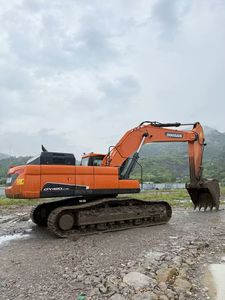 Good Working Condition Doosan DX420LC <b>Used</b> Excavator Stable Hydraulic System Digging <b>Machinery</b> For Quarry Work low price sale - Product Image 2