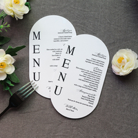 Tarjeta de Invitación de Boda Acrílica Blanca con Forma Ovalada Elegante y Detalles en Negro