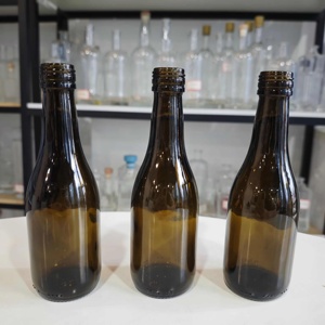<span class=keywords><strong>Precio</strong></span> barato personalizado irrompible vacío mini vino tinto bebida botella <span class=keywords><strong>de</strong></span> vidrio línea con corcho - Product Image 4