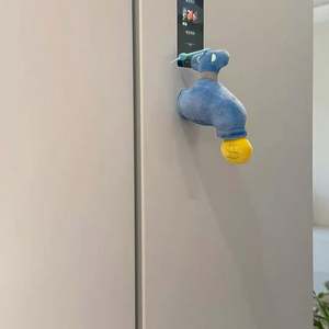 Imán de Refrigerador con Forma de Grifo, de Resina Ecológica Pintada, Personalizado, Novedad 2025, Divertido, con Temática de Cocina - Product Image 1