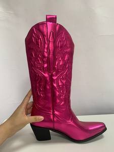 Stivali Texani da Donna SHIKOL per Polpaccio Largo Stile Cowboy a Metà Polpaccio al Ginocchio con Tacco a Blocco Blu Rosa Shocking Borgogna - Product Image 1