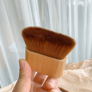 Brosse à poussière pour nail art en gros avec manche en bambou, tête de brosse souple et moelleuse en acrylique pour le nettoyage et le retrait des ongles - Product Image 4