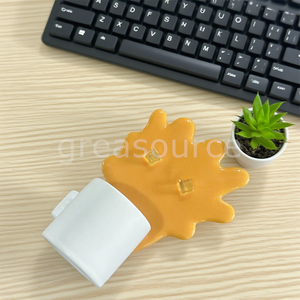 Soporte para Teléfono con Diseño de Taza de Té con Leche o Café que se Volcando se Derrama, Accesorio de Broma, Cuchara Decorativa, Manualidad Creativa para Escritorio - Product Image 4