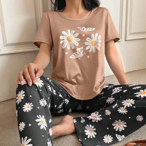 Conjunto de Pijama Corto de Terciopelo con Estampado de Margaritas para Mujer, Cintura Elástica, Cierre Frontal, Transpirable, Suave, Poliéster y Spandex, Casual - Product Image 2