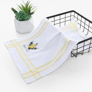 Petite serviette de cuisine à carreaux européenne américaine fraîche, biseautée, séchage rapide, coton doux, polyester, usage domestique, qualité de luxe - Product Image 4