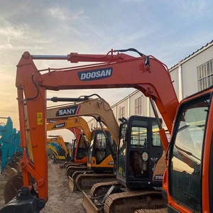 Excavadora de cadenas Doosan DX75 usada de 7.5 toneladas, excavadora pequeña con motor Doosan D34, sistema hidráulico original, excavadora Doosan de segunda mano - Product Image 6