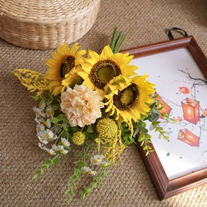 CallaFloral Ramo de Girasoles Artificiales de Tela Plástica Tejida, Decoración para el Hogar, Accesorios para Bodas - Product Image 1