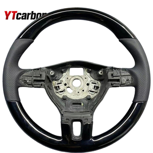 พวงมาลัยหุ้มหนังและคาร์บอนไฟเบอร์ YTcarbon สำหรับรถยนต์ Sharan Passat Variant EOS California Amarok <span class=keywords><strong>T5</strong></span> Transporter <span class=keywords><strong>Caravelle</strong></span> ปี 2009-2016 - Product Image 5