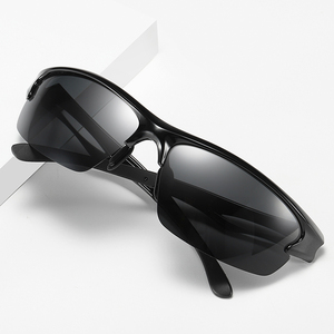 Lunettes de soleil de sport polarisées d'extérieur TR90 demi-monture UV400 avec logo personnalisé pour hommes - Product Image 3