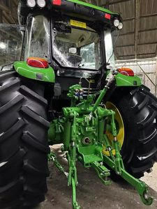 Gloednieuwe John Deere 150 Pk Tractor Vierwielaandrijving Met Originele 6e1504-<span class=keywords><strong>pl</strong></span> Motorkerncomponenten Inclusief Versnellingsbakpomp - Product Image 4
