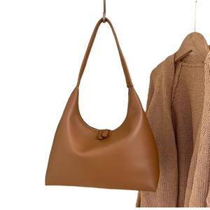 Sac fourre-tout simple et rétro à la mode pour femmes coréennes, grande capacité, avec fermeture éclair, doublure en PU souple, style robe taille haute, pour les trajets quotidiens - Product Image 5