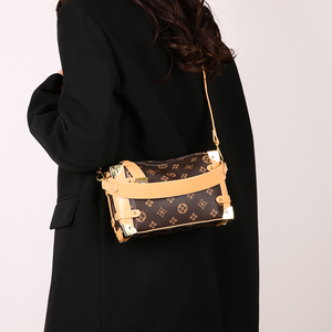 Sac carré portable en PU souple pour femme, motif géométrique color block tendance, avec fermeture éclair et chaînes, pour téléphone portable - Product Image 5