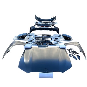 Pour les séries 3 F30/F35G20G28 à modifier et à améliorer et le pare-chocs avant et arrière sont entourés <span class=keywords><strong>de</strong></span> M3 - Product Image 1