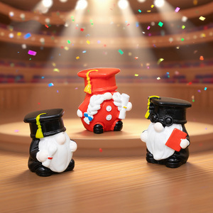 Adorables Figuras de Gnomos de Graduación en Miniatura 3D de Resina, Adornos para Regalos de Graduación, Manualidades para Jardín de Hadas y Decoración del Hogar - Product Image 3