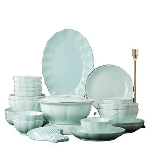 Assiette à poisson 4.5 pouces bol à riz vaisselle en céramique assiette à dîner style de luxe jante dorée cyan ensemble de vaisselle créative assiette - Product Image 1